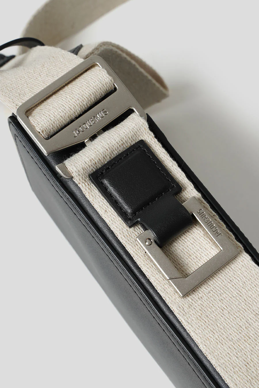 Miniature 4